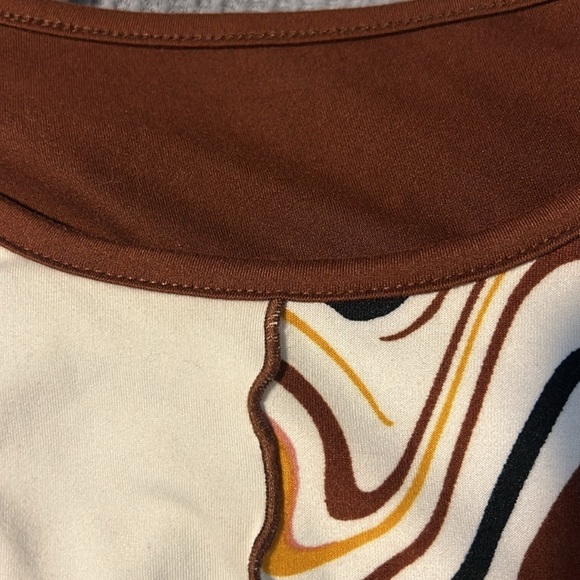 Brown Sixty’s Vibe Rolled Hem T Shirt Short Sleeve S - Picture 4 of 5